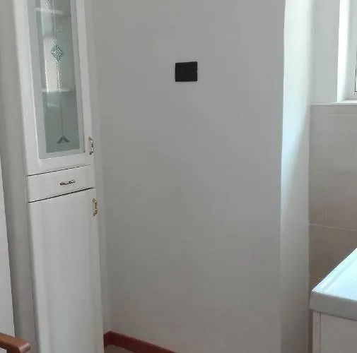 Lagrange Galleria D'arte Apartman
