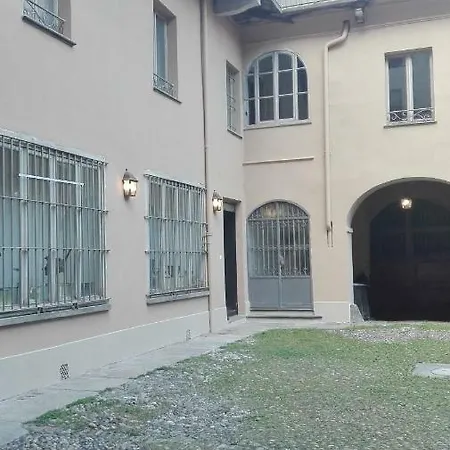 Lagrange Galleria D'arte * Turin